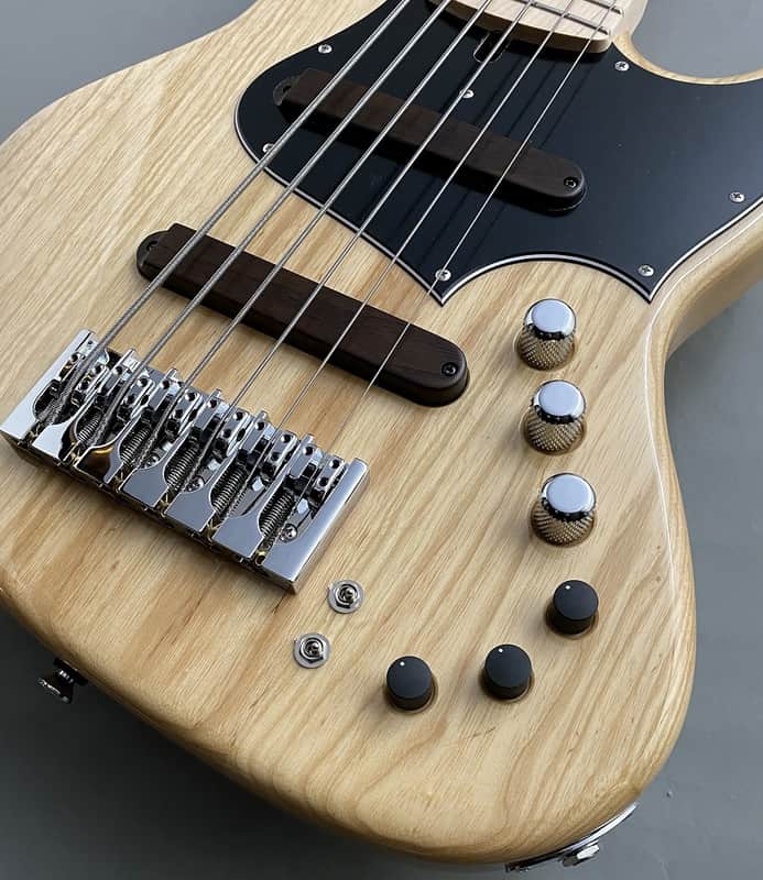 Xotic XJ-1T 6st Ash/M -Natural-［GSB019］ | Reverb