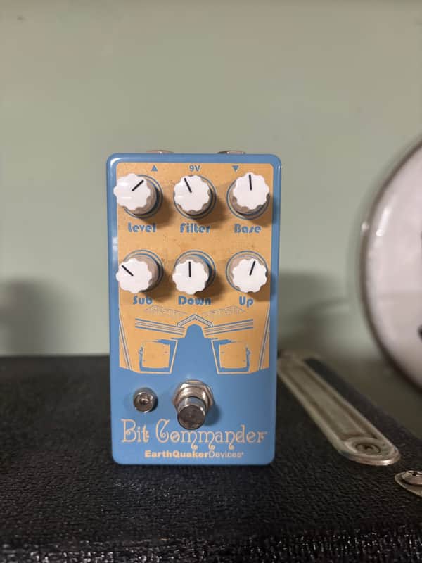 EarthQuaker Devices Bit Commander Analog Octave Synth V2 2017 - Present - Various image 1