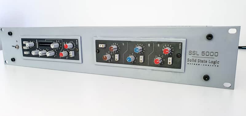 SSL 5000 Stereo Analogue Buss Compressor & Equalizer. SL520 & SL522 Vintage Rack image 1