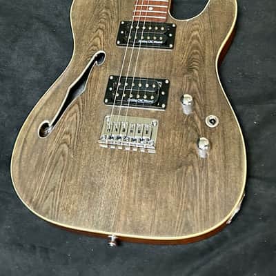 IYV Semi Hollow 2025 - Woodgrain image 5