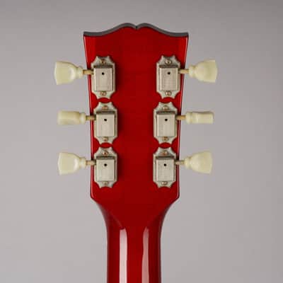 Gibson ES-135 Semi-Hollowbody Guitar - 1992 - Cherry image 10