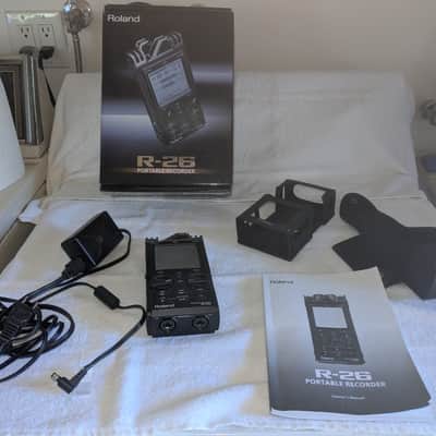 Roland R-26 6-Channel Portable Recorder 2010s - Black image 2