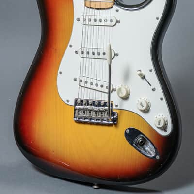 Fender Stratocaster 1971, Sunburst image 3