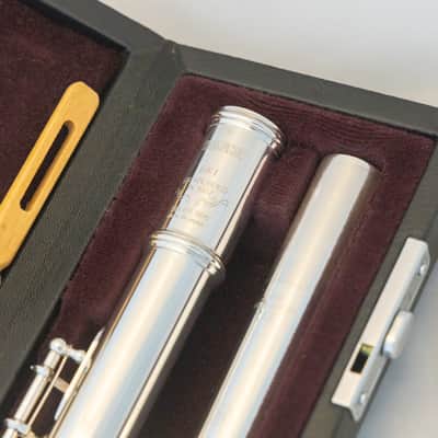 Yamaha YFL-684H (YFL-687H) Professional Flute All Silver, Open-hole Inline-G *Made in Japan *Cleaned & Serviced image 4