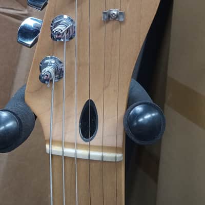 Fender California Fat Telecaster with Maple Fretboard (1997) in Sunburst w/hardshell case image 17