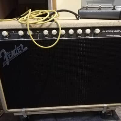 Fender	Super Sonic 112 2-Channel 60-Watt 1x12" Guitar Combo 	2011 ALL VALVE MADE IN USA image 1