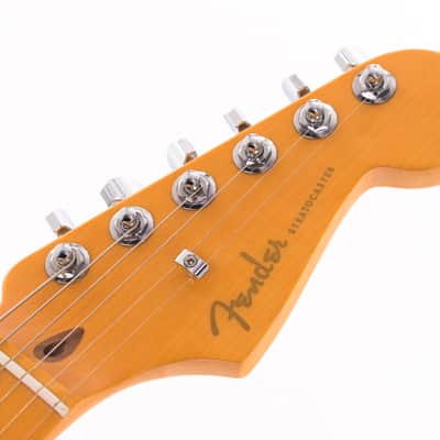 Fender American Ultra II Stratocaster with Maple Fretboard 2026 Avalanche 3676gr image 4