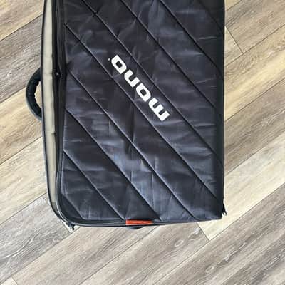 Mono Pedalboard Medium and Tour Accessory Case 2.0 Silver image 2