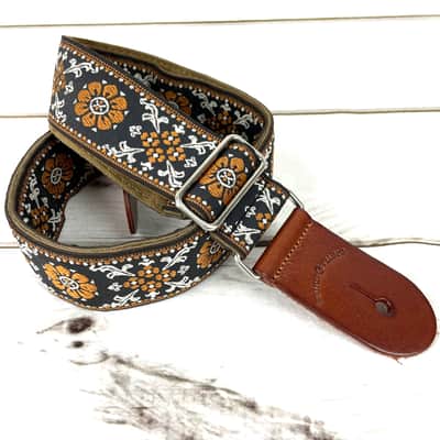 Walker & Williams H-42 Vintage Series Plush Back Cream Mandala Woven Strap w/Chestnut Ends image 9