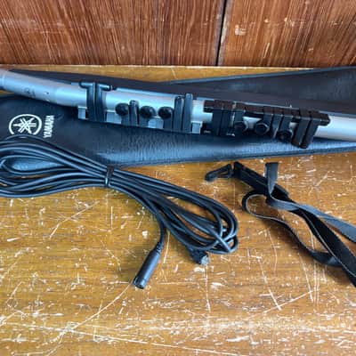 Yamaha WX5 Wind MIDI Controller w/ bag, connect cable image 2