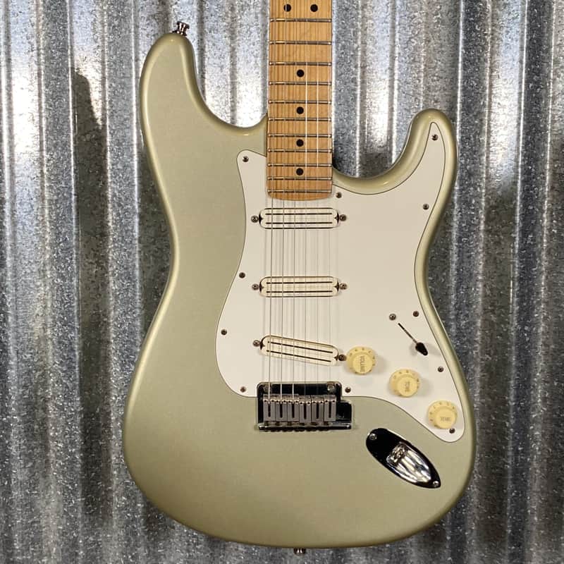 Fender Stratocaster Sage Green Guitar USA Maple Neck 1997 #4391 Used image 1