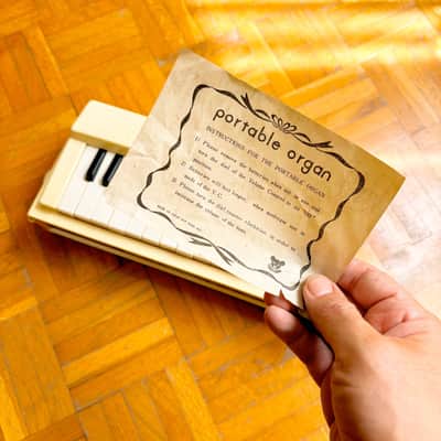 Tomiyama Tomy TS-14 (by Sun) Mini Portable Organ (Japan, 1950s)! Rare battery-powered electric toy organ! With original box and document! Super rare! image 14
