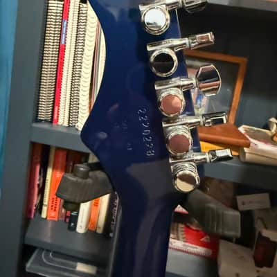 Harmony Comet with Rosewood Fretboard 2023 - Present - Midnight Blue image 4