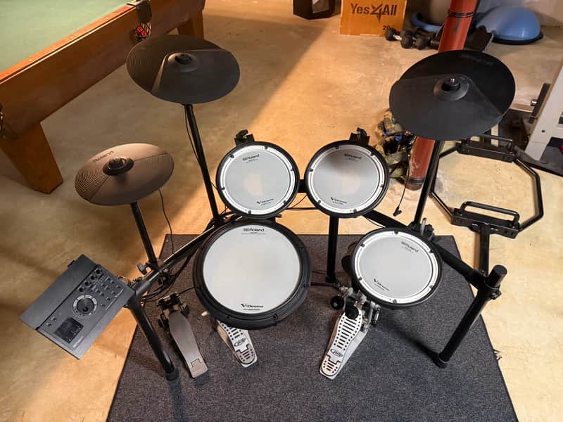Roland TD-17KV V-Drum Kit with Mesh Pads (Accessories Included) image 1