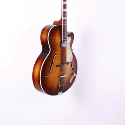 Höfner 457/S/E1 1960 2 Tone Burst image 2
