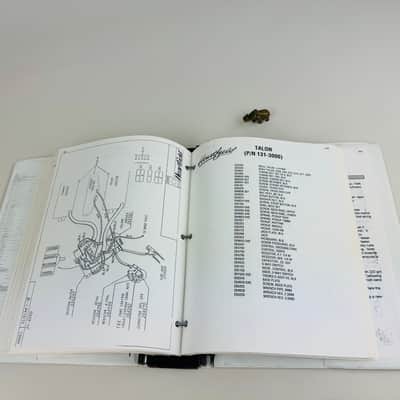 Fender Guitar Service Manual Binder 1996 image 12