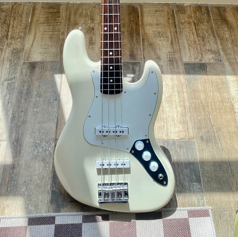 Save $150 on Classic Vibe Jazz Bass - Olympic White