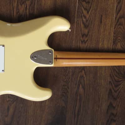 1987 Fender Stratocaster ST72 Seventies Reissue Electric Guitar Left Handed Japan image 3