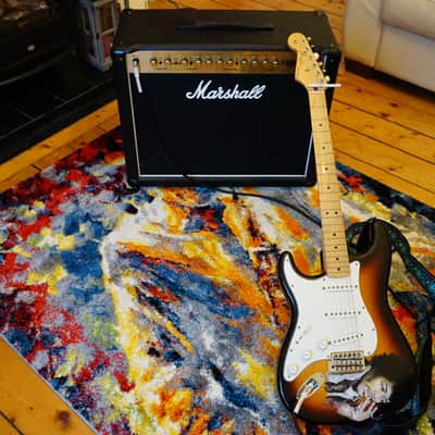 Fender stratocaster custom 69 pickups & Jimi Hendrix painting 2019 Sunburst image 5