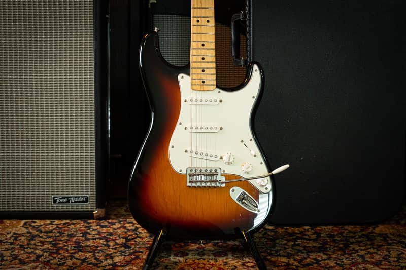 Fender Standard Stratocaster – Brown Sunburst – Maple Fingerboard – Very Good Condition image 1
