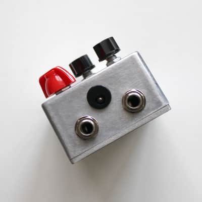 (DISCONTINUED) Noise Space Audio Brass Fuzz Germanium (Maestro Brassmaster work-alike) image 3