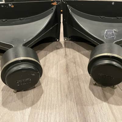 Altec Lansing model 811B Voice of the Theater horn and Compression