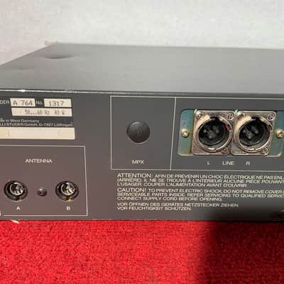 Studer A 764 fm tuner professional image 3
