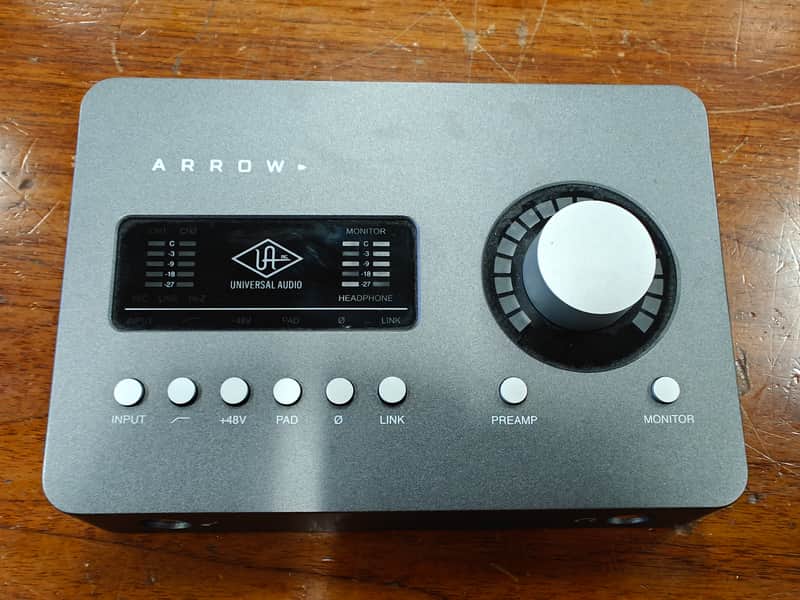 Universal Audio Arrow 2x4 Thunderbolt 3 Interface with Solo DSP