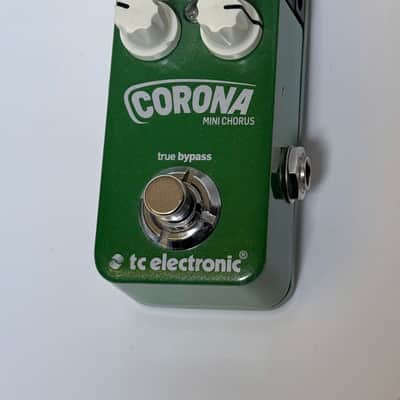 TC Electronic Corona Mini Chorus 2014 - Present - Green image 1