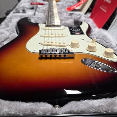 Fender American Ultra Stratocaster BRAND NEW 75th ANNIVERSARY 2021 Model! 3-Tone Sunburst USA Strat Electric Guitar image 6