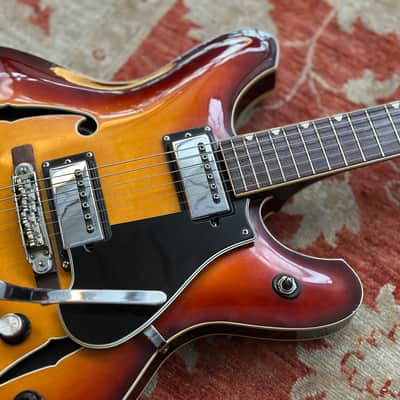 YAMAHA SA-30T Semi-Hollow image 7