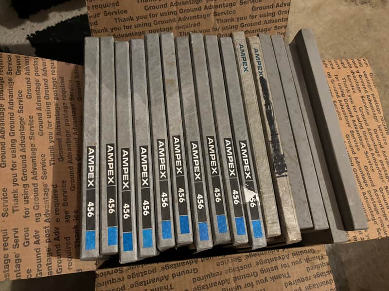 Lot of empty 10.5" x 1/4" NAB hub Reels Ampex and AGFA with boxes image 1