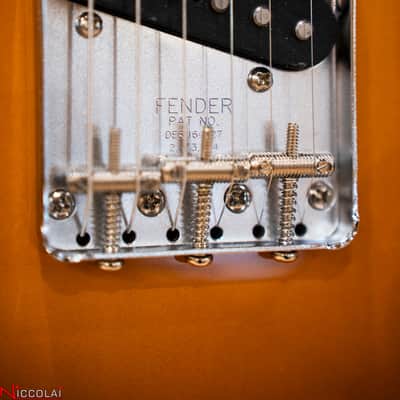 FENDER Limited Edition Vintera III Early '60s Telecaster Custom Rosewood Fingerboard, 3-Color Sunburst image 4