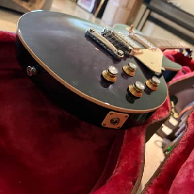 Dark Purple Burst Gibson Les Paul Standard '60s Quilt Limited-Edition Electric Guitar Dark Purple Burst - like new, made July 2023 image 10
