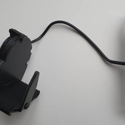 Roland GK-3B Bass Pickup (GK3 for bass guitar) image 4