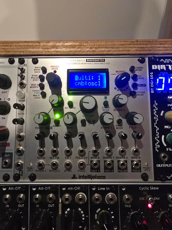Intellijel Cylonix Shapeshifter Dual Wavetable VCO Eurorack Synth Module 2015 - Present - Silver image 1