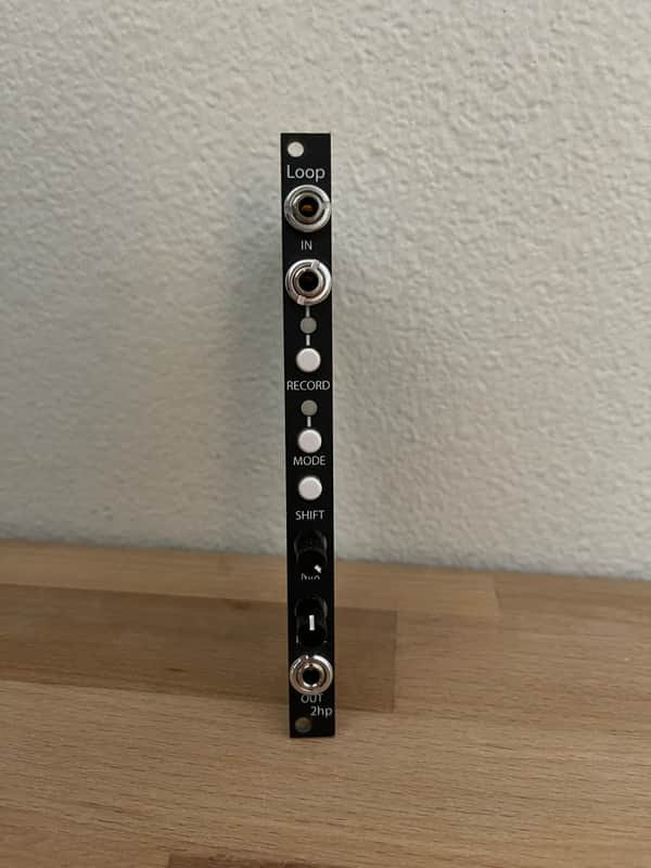 2hp Loop Eurorack looping module - black panel image 1