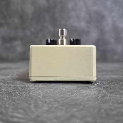 MXR M233 Micro Amp + 2017 - Present - Cream image 6