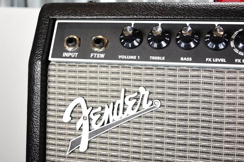 Fender Champion 100 - 100-watt 2x12" Combo Amp - image 1
