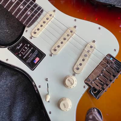 Fender American Ultra Stratocaster Left-Handed RW LH Rosewood 2021 Ultraburst US210083105 7 Lb15.4oz image 4