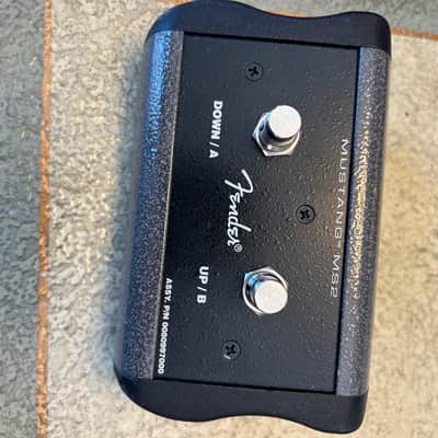 Fender 008-0997-000 MS2 Mustang Amp 2-Button Footswitch with 1/4" Jack 2010s - Black image 3