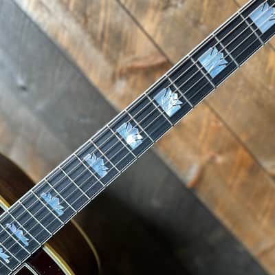 Gibson Custom Shop Pre-War SJ-200 Rosewood, Murphy Lab Light Aged - Faded Vintage Sunburst 22295003 image 3
