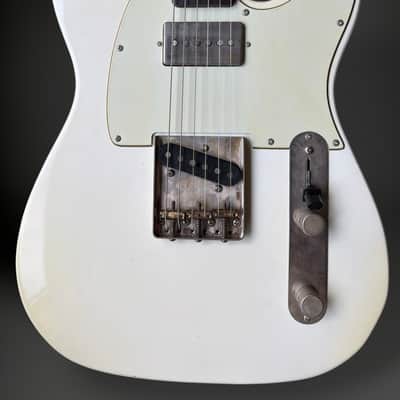 Lelah 37T - Olympic White. NEW (Authorized Dealer) image 4