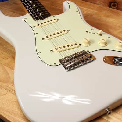 FENDER RARE LILAC! Classic Series 60s Stratocaster 2015 Ltd Ed Strat + Bag 71763 image 8