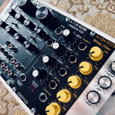 Doepfer A-118V Noise and Random Voltage Generator Vintage Edition 2010s - Black image 3