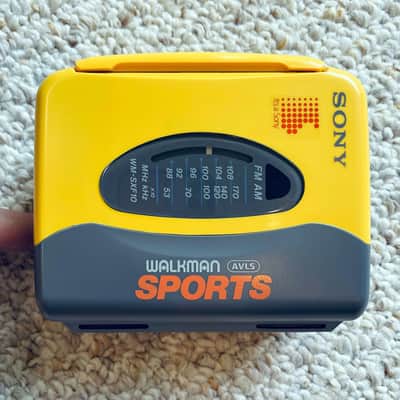 [Rare Full Set] Sony WM-SXF10 Walkman Cassette Player, Mint Yellow, Working ! image 6