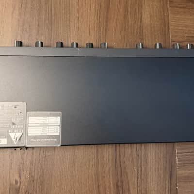 JBL M553 Stereo/ Mono Variable Crossover Working image 8