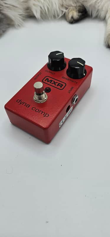 MXR M102 Dyna Comp 1995 - Present - Red