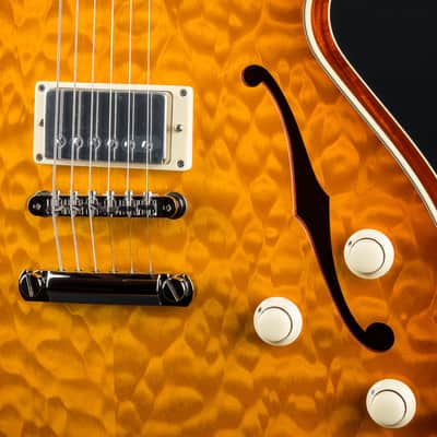 Collings SoCo Deluxe Carved Premium Quilted Maple and Mahogany Iced Tea Sunburst Semi-Hollow Custom NEW - Iced Tea Sunburst image 8