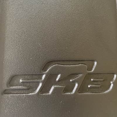 *Excellent* SKB Pro Electric Bass Guitar Hardshell Case 2024 - Black image 2